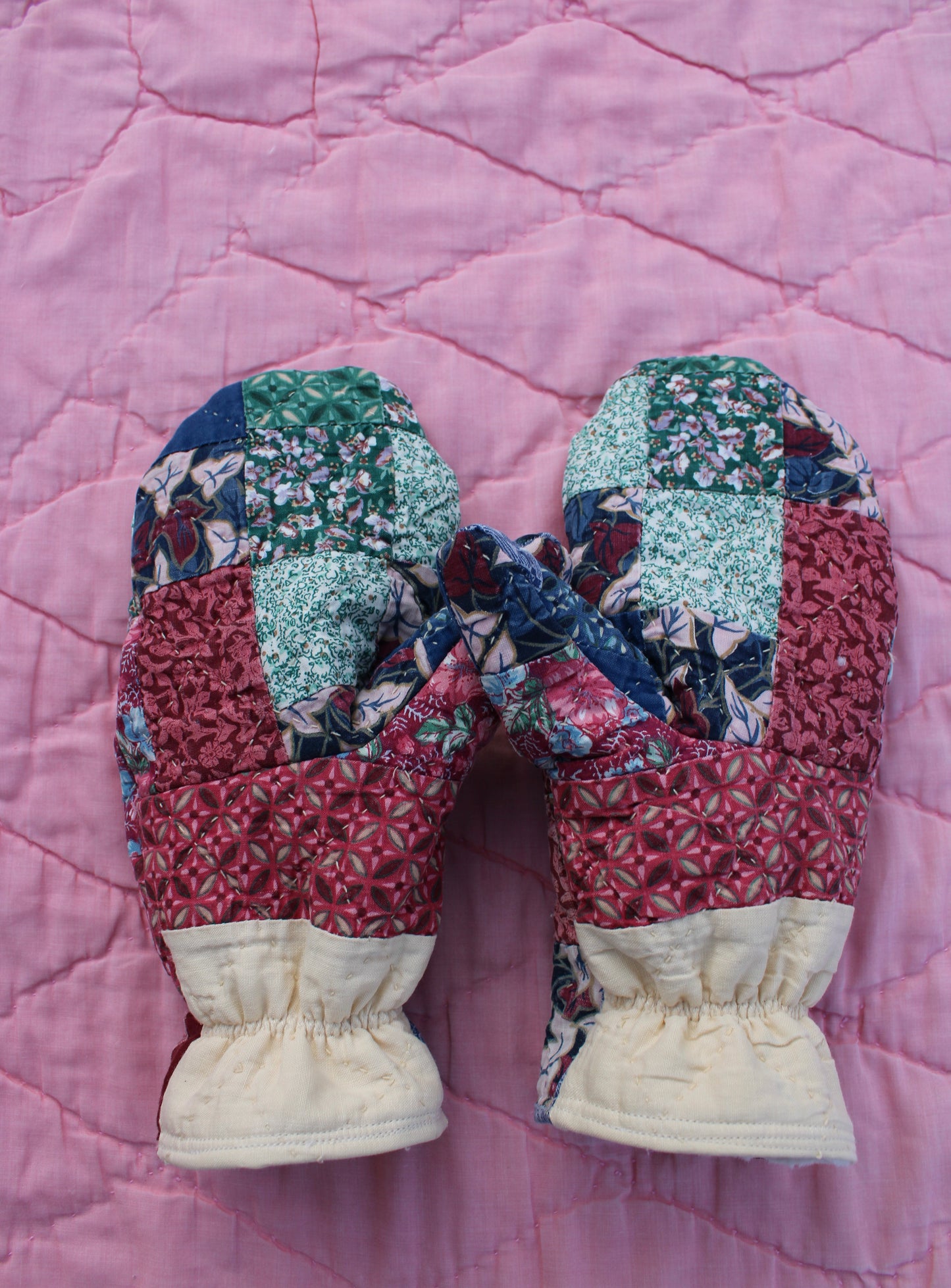 Vintage Patchwork Quilt Mittens #20