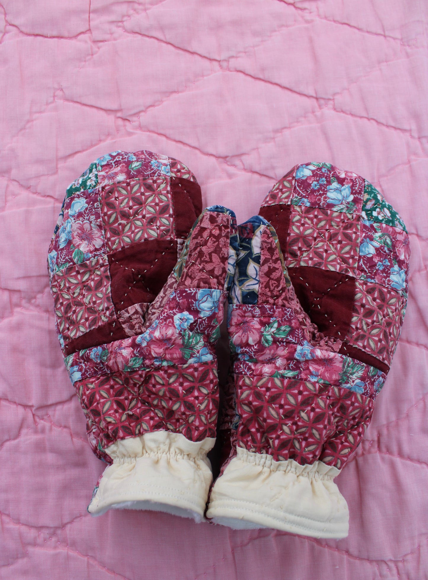Vintage Patchwork Quilt Mittens #31