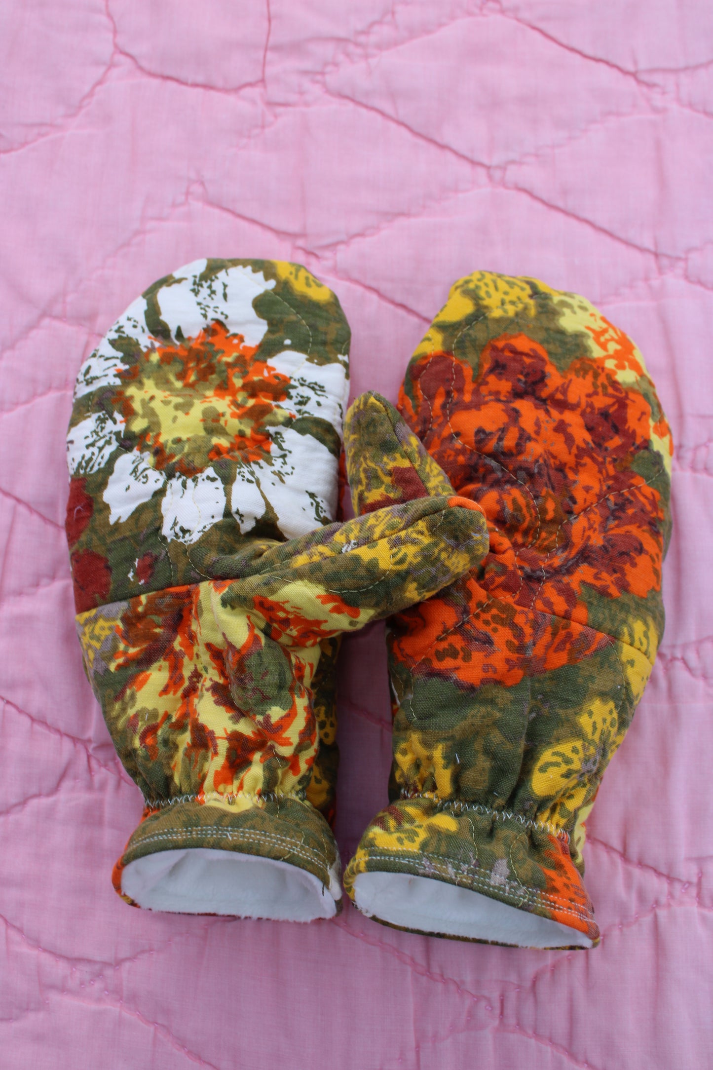 Vintage Patchwork Quilt Mittens #32