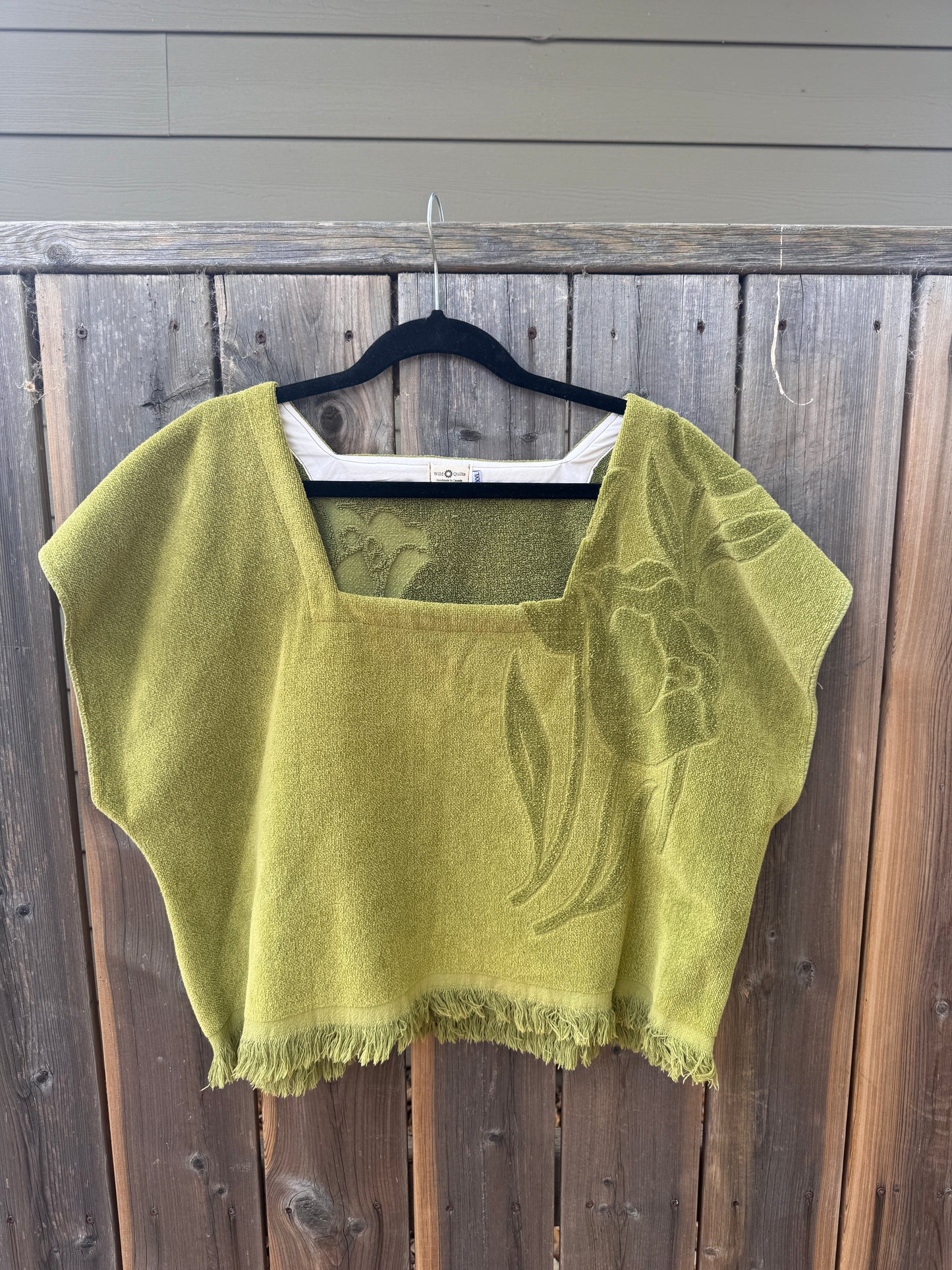Vintage Towel Blouse (XXL) - Green Velvet Tulips