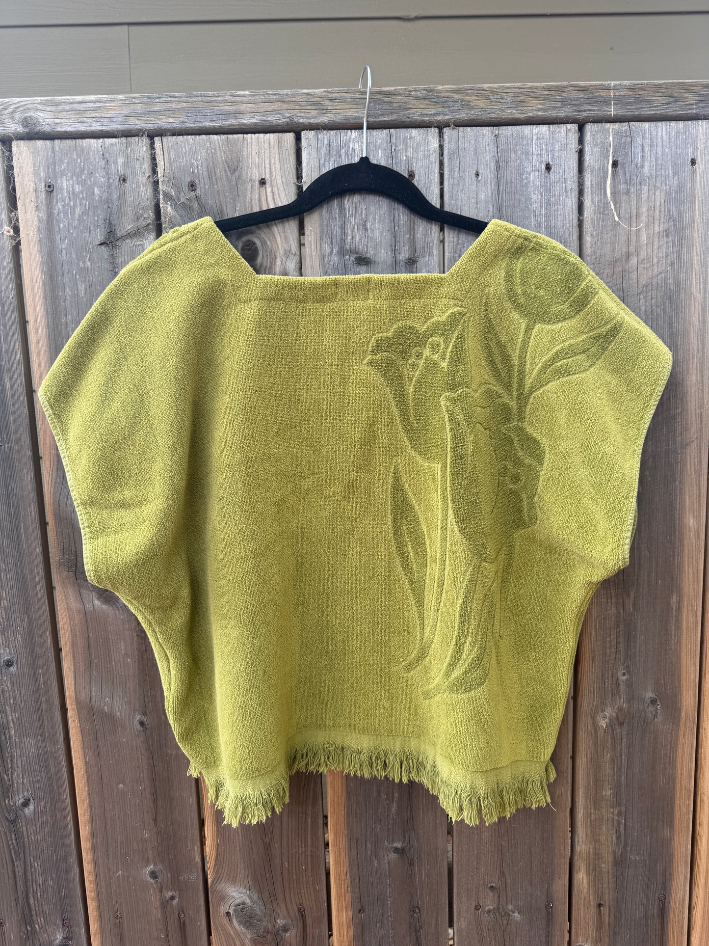 Vintage Towel Blouse (XXL) - Green Velvet Tulips