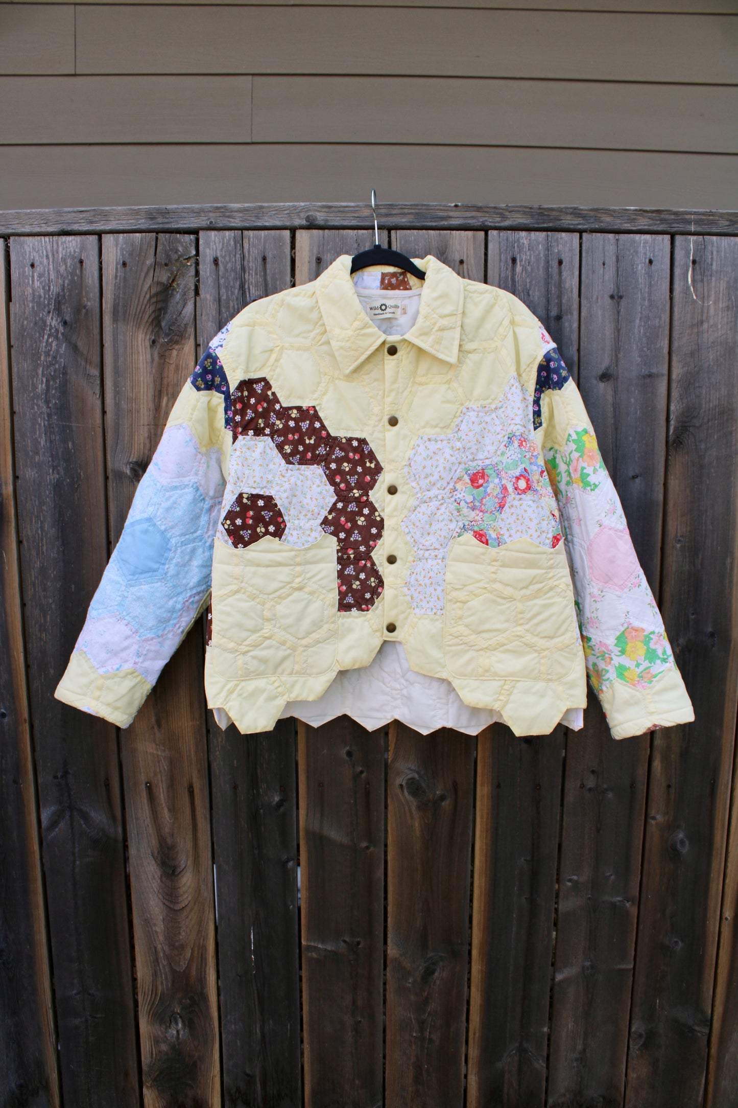 Grandma’s Flower Garden Quilt Jacket (S-L)