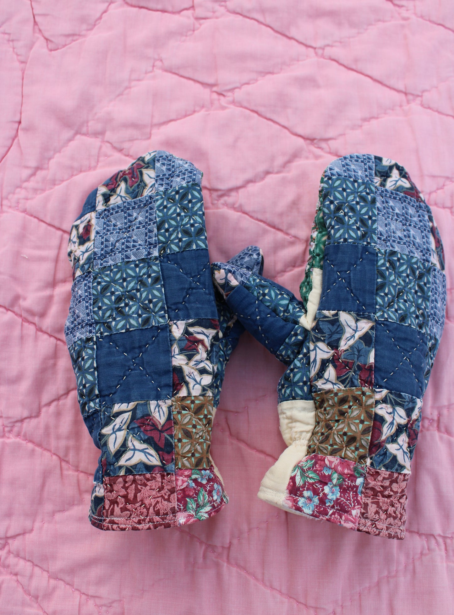 Vintage Patchwork Quilt Mittens #6