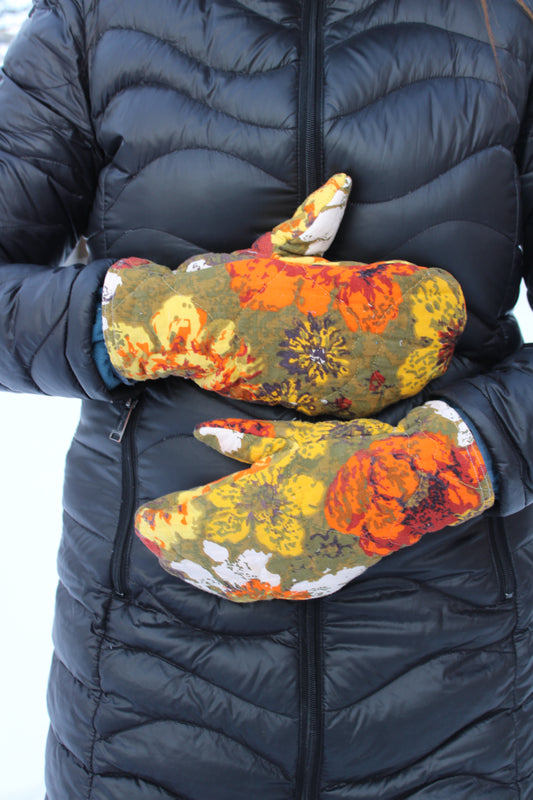 Vintage Patchwork Quilt Mittens #10