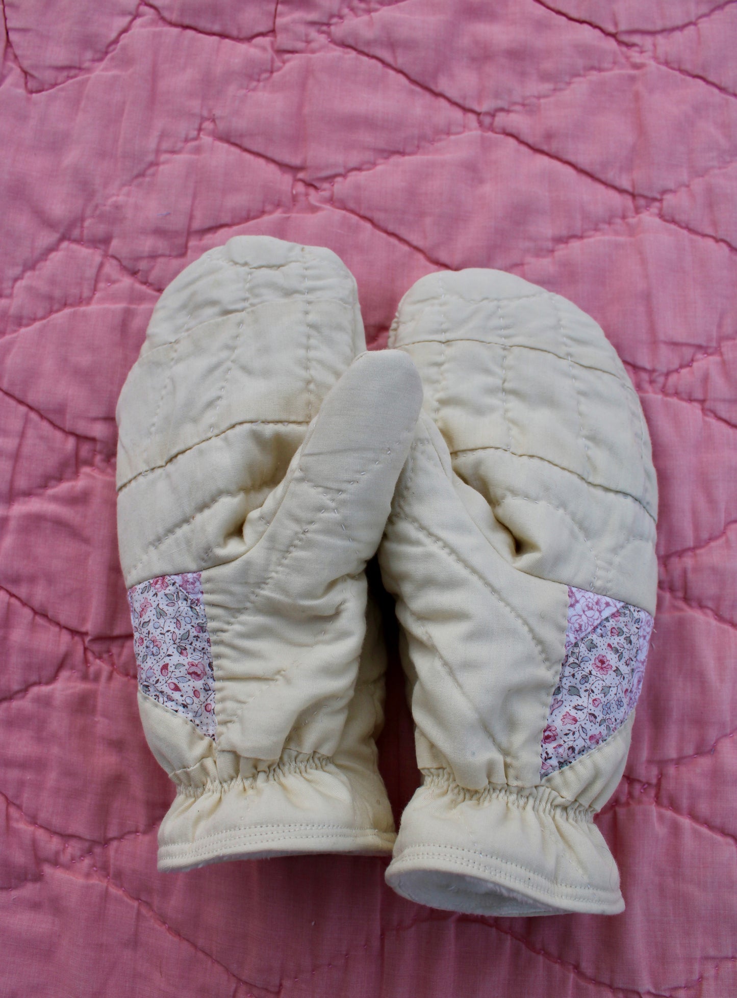 Vintage Patchwork Quilt Mittens #12