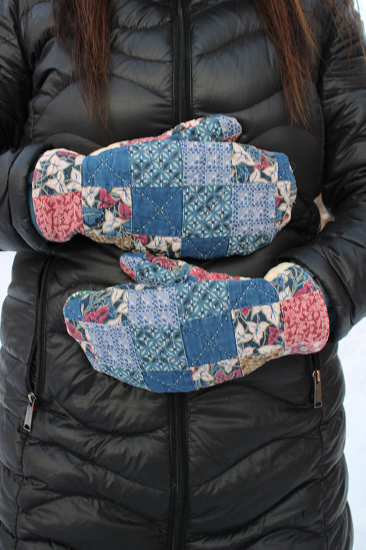 Vintage Patchwork Quilt Mittens #16