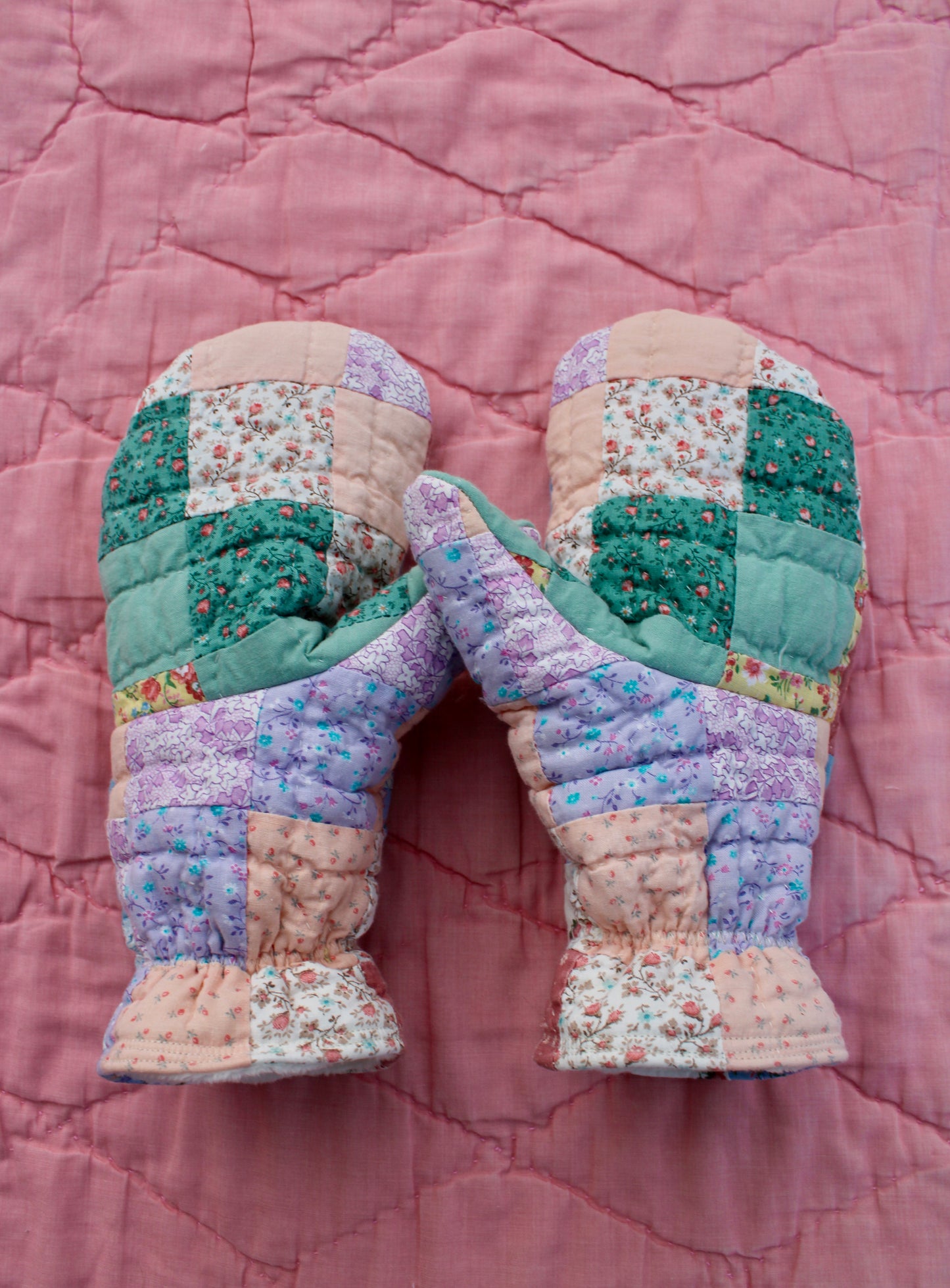 Vintage Patchwork Quilt Mittens #22