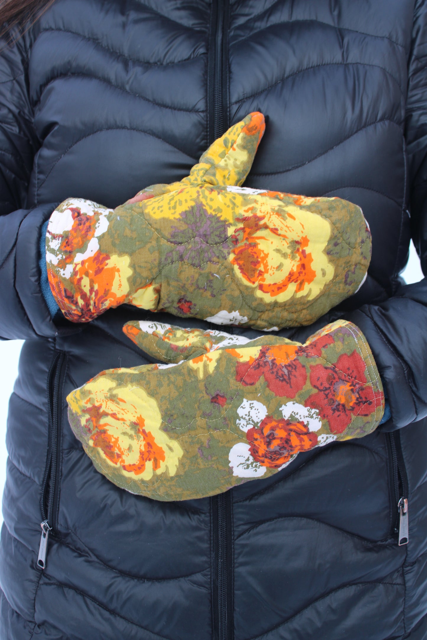 Vintage Patchwork Quilt Mittens #23