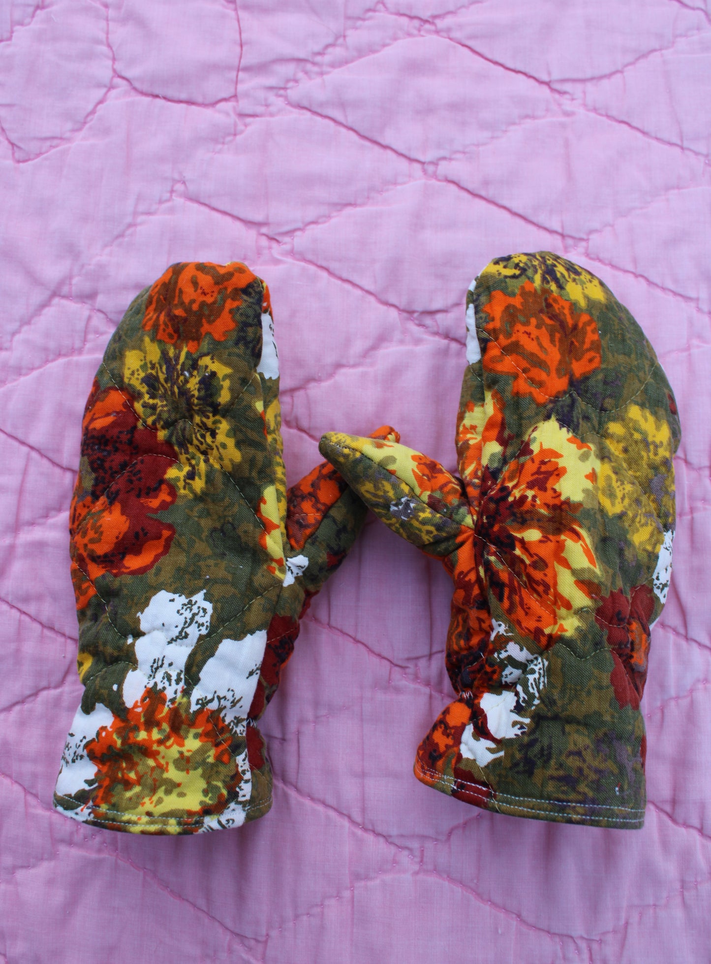 Vintage Patchwork Quilt Mittens #37